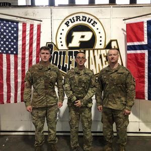 Meet your Posher, Wade